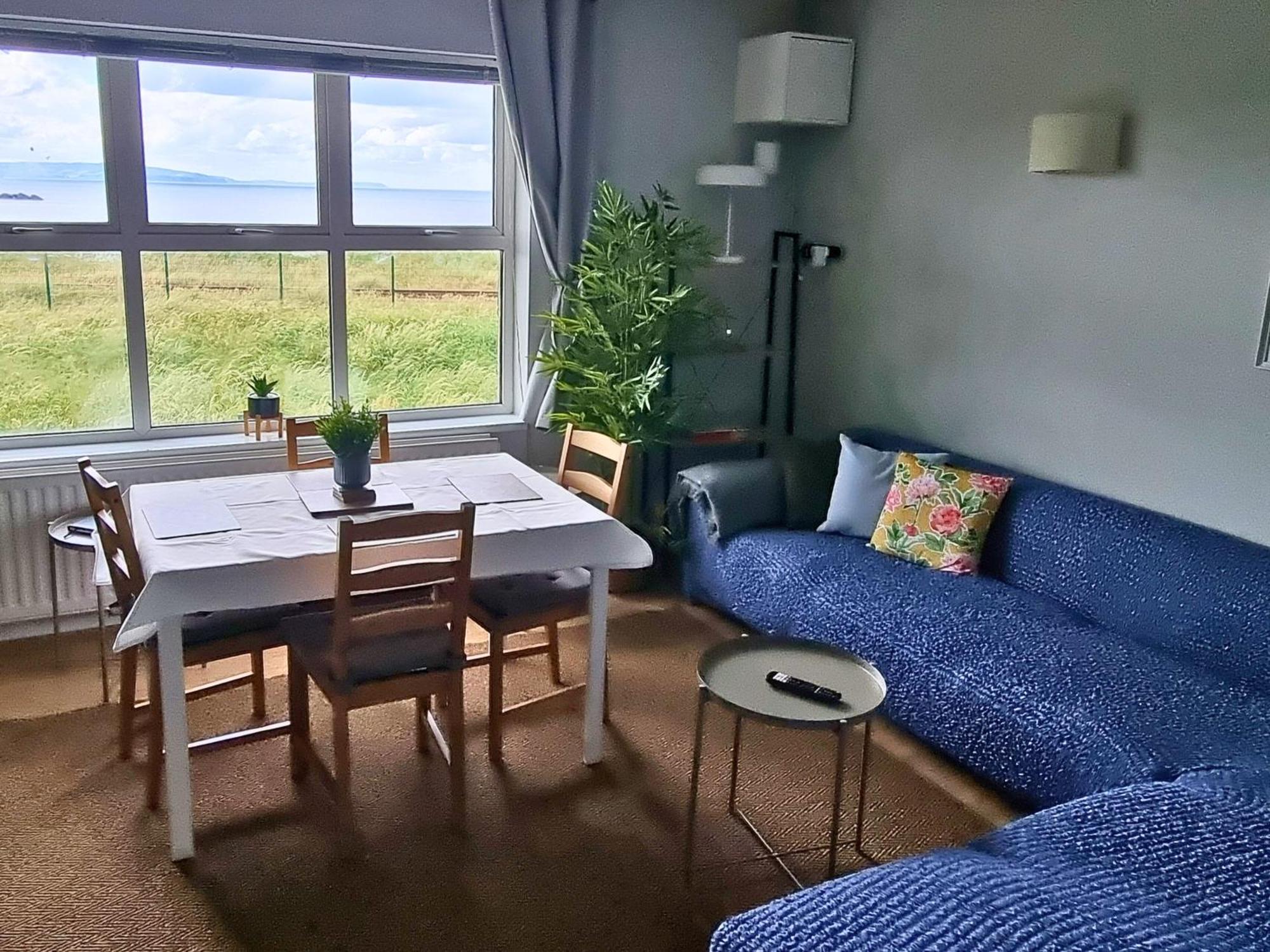 Ferienwohnung 6 Dunluce Park - Portrush By The Sea Exterior foto